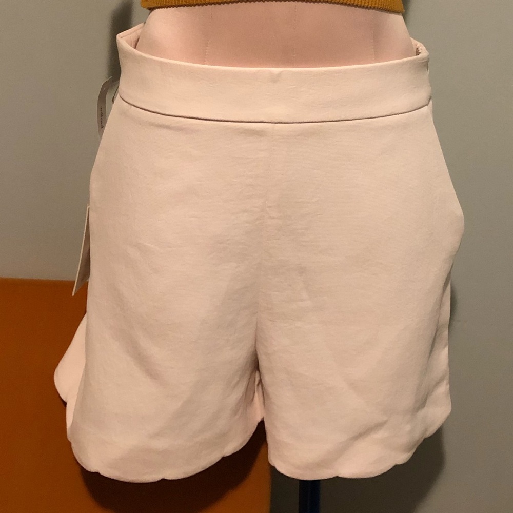 WILFRED NEW SCALLOP SHORT SIZE 8 COLOUR LIGHT BIRCH